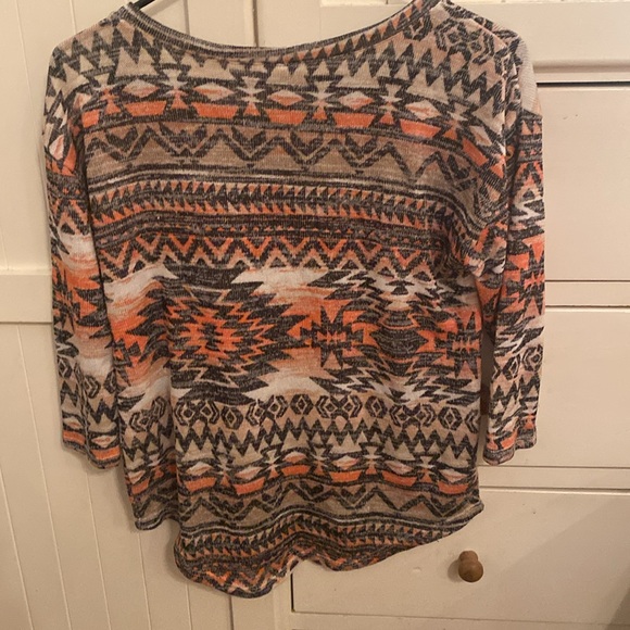 No Boundaries Long sleeve top - Picture 5 of 5